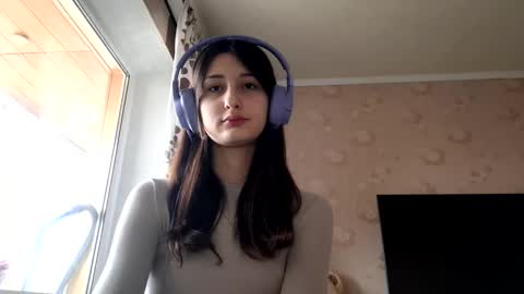 Snapshot of ardellridings chatting on December 3, 11:08 am Mia online show from December 3, 11:08 am