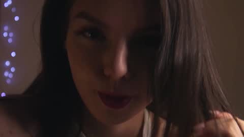 My name is Kelly online show from January 30, 7:04 pm