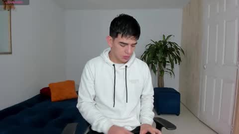 Ares online show from October 25, 11:07 am