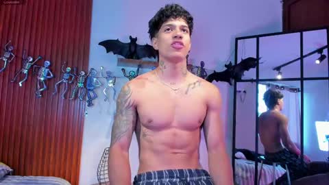 aress444 online show from October 12, 1:10 pm