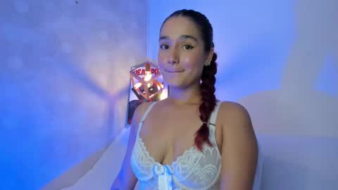 Snapshot of ari_baker chatting on March 10, 8:45 pm Arianna Baker online show from March 10, 8:45 pm