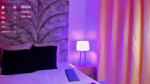 Arianna Baker online show from November 21, 9:57 pm