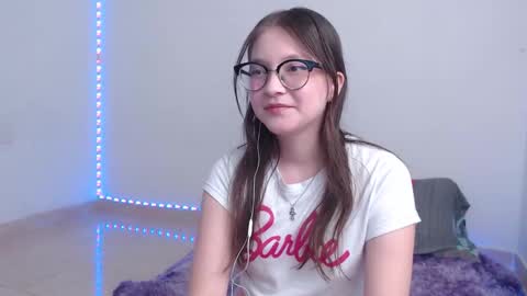 Ahri James online show from October 21, 2:34 am