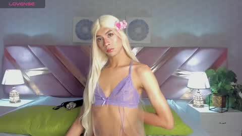 Ari  online show from January 20, 12:57 am