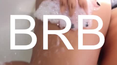 Snapshot of aria_bronw chatting on February 18, 2:35 pm AriaBronw online show from February 18, 2:35 pm