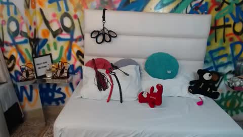 aria online show from January 16, 10:52 am