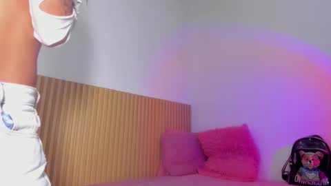 Aria Millers  online show from February 13, 11:39 am