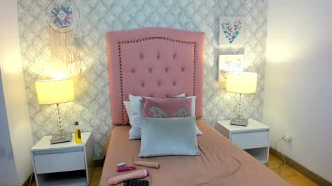 aria_star7 online show from October 2, 7:43 pm