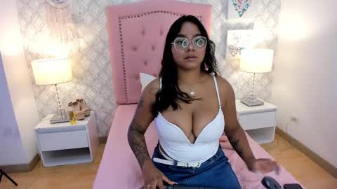 aria_star7 online show from October 4, 7:23 pm
