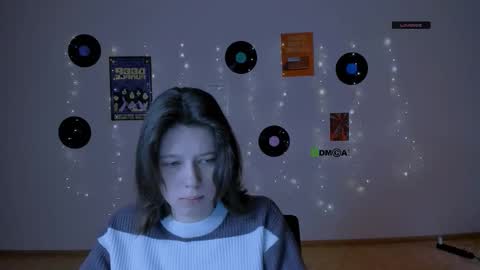 aria_wild_ online show from March 7, 10:45 am