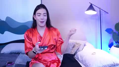 Ariaa online show from February 3, 7:19 pm