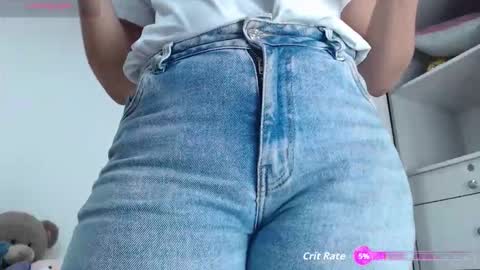 ariacoral online show from October 12, 12:15 pm