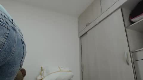 ariacoral online show from November 10, 12:59 pm