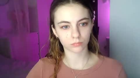 AriaCreazy online show from December 15, 9:20 pm