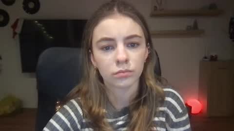 AriaCreazy online show from December 23, 3:23 pm