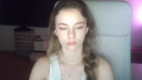 Snapshot of ariacreazy chatting on June 9, 8:20 pm AriaCreazy online show from June 9, 8:20 pm