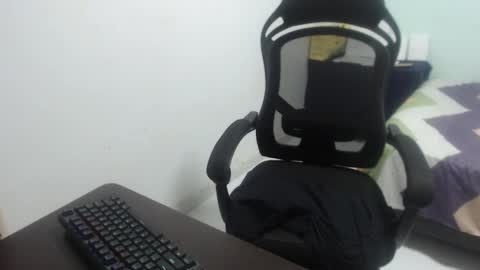 ...Ariana... online show from March 5, 6:48 pm