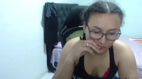...Ariana... online show from May 14, 6:37 pm