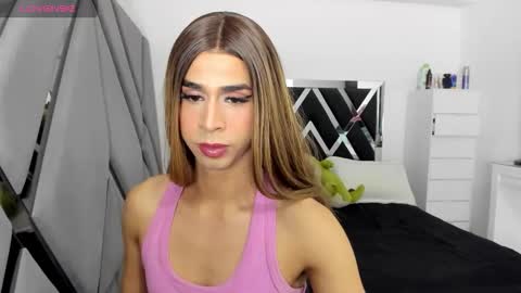 ariadna_dudamel online show from November 17, 1:11 am