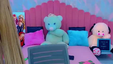 ARIADNA online show from November 25, 5:18 am