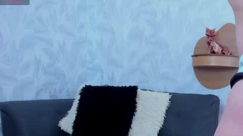 ariadnaa_brown1 online show from July 26, 3:52 pm