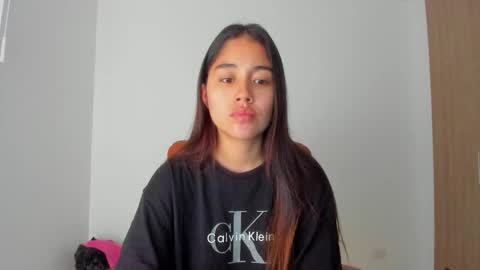 Aria Montgomery online show from November 7, 1:38 am