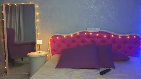 Ariana online show from February 4, 2:07 am