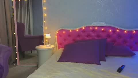 Ariana online show from February 10, 2:19 am