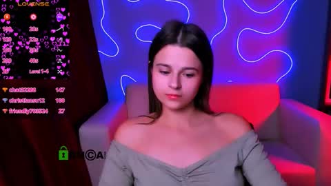 Snapshot of ariana_ross7 chatting on September 20, 12:00 am ariana_ross7 online show from September 20, 12:00 am