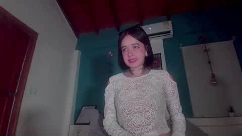 ariana_whitee online show from November 19, 12:43 am