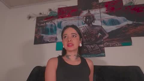 ariana_whitee online show from February 21, 11:44 am