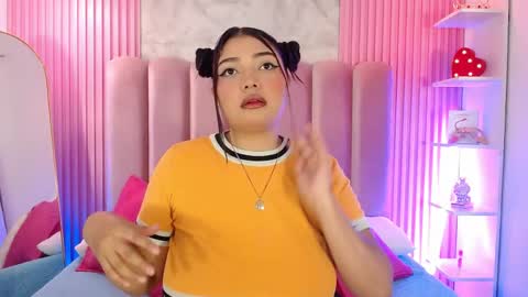 ArianaRougee online show from May 22, 11:27 am