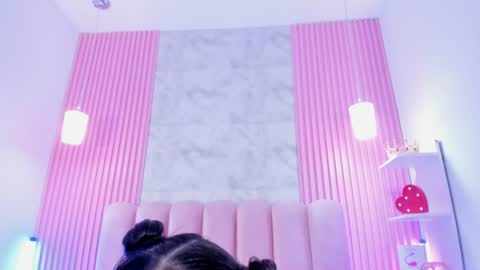 ArianaRougee online show from June 24, 4:22 am