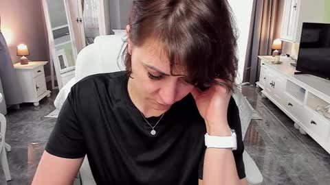 Ana online show from March 18, 10:18 am