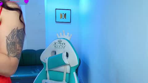 Snapshot of arianna_sweeet chatting on October 14, 3:40 am arianna_sweeet online show from October 14, 3:40 am