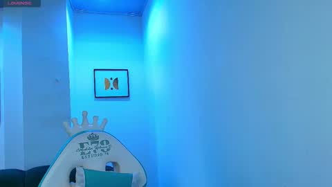 Snapshot of arianna_sweeet chatting on October 16, 3:29 am arianna_sweeet online show from October 16, 3:29 am