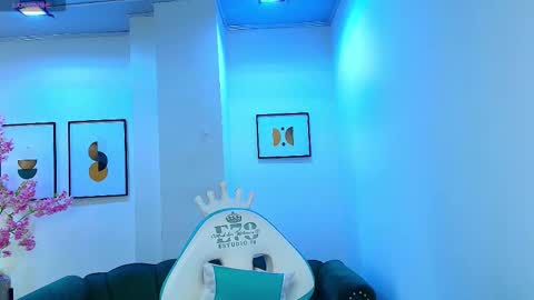 Snapshot of arianna_sweeet chatting on October 17, 3:10 am arianna_sweeet online show from October 17, 3:10 am