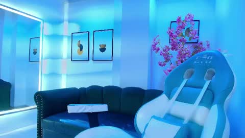 Snapshot of arianna_sweeet chatting on May 7, 3:34 am arianna_sweeet online show from May 7, 3:34 am