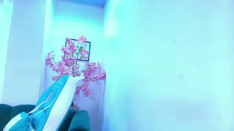 Snapshot of arianna_sweeet chatting on May 19, 4:19 am arianna_sweeet online show from May 19, 4:19 am
