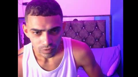 ariasjholeiker online show from June 28, 8:26 pm