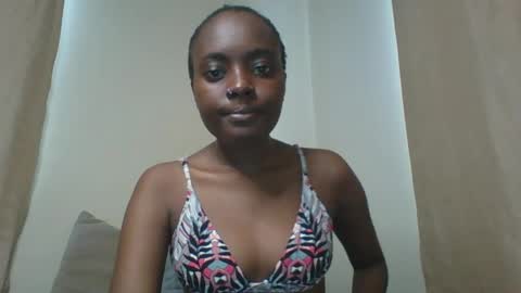 Snapshot of ariax_a chatting on May 2, 11:48 am Tight pussy online show from May 2, 11:48 am