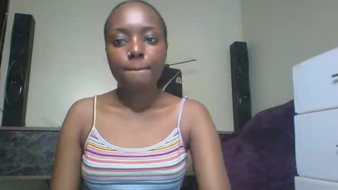 Snapshot of ariax_a chatting on May 22, 6:53 am Tight pussy online show from May 22, 6:53 am