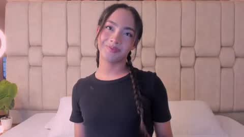 Snapshot of aribloom7 chatting on July 11, 7:38 pm Welcome to Ari room online show from July 11, 7:38 pm