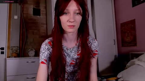 Snapshot of aribluush chatting on November 23, 12:32 am aribluush online show from November 23, 12:32 am