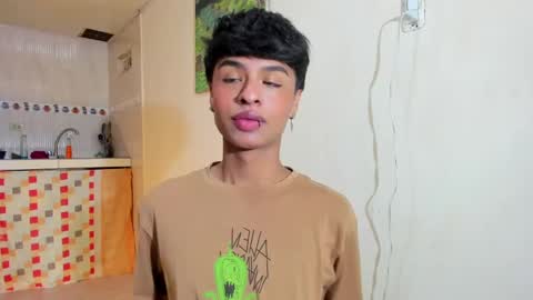 Snapshot of ariel_adan chatting on January 31, 8:33 pm ariel_adan online show from January 31, 8:33 pm