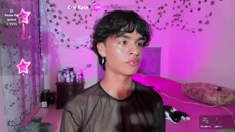 Snapshot of ariel_adan chatting on October 4, 12:41 am ariel_adan online show from October 4, 12:41 am