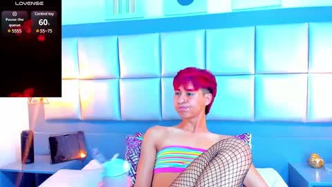 ARIEL VILLA online show from February 3, 3:38 pm