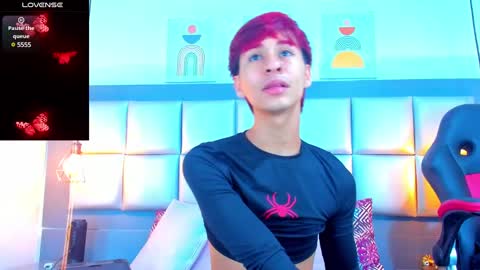 ARIEL VILLA online show from February 7, 1:01 pm