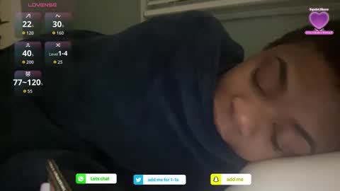 Snapshot of arielbliss69 chatting on April 10, 1:44 am arielbliss69 online show from April 10, 1:44 am