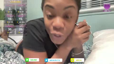 Snapshot of arielbliss69 chatting on April 11, 7:13 am arielbliss69 online show from April 11, 7:13 am